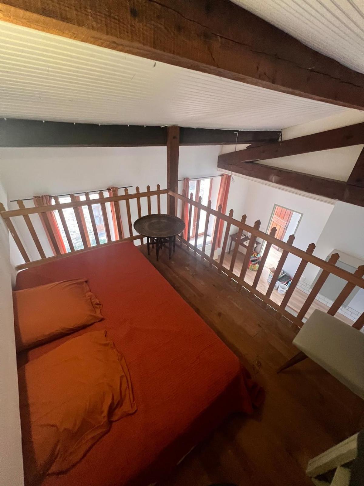 Studio With Mezzanine Prades  Buitenkant foto